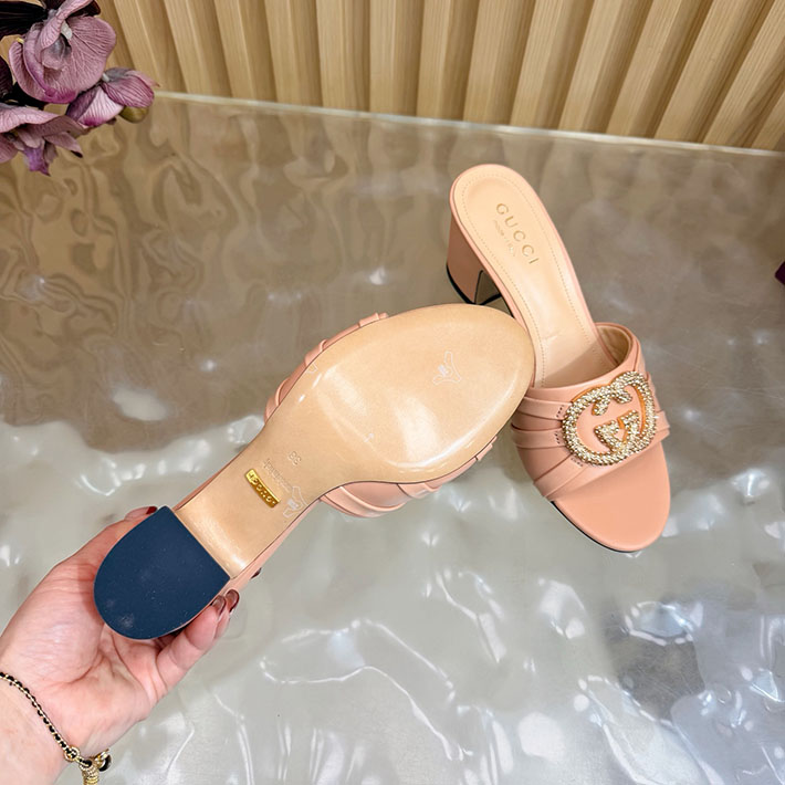 グッチ直営アウトレット店 GUCCI 2026年春夏 新作 インターロッキングG カットアウトサンダル ピンク 2631255 グッチ 靴 レディース - 画像 (2)