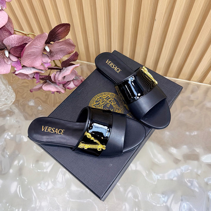 最高級ヴェルサーチェスーパーコピー VERSACE 2026年最新 特集 レディース 夏サンダル ブラック 2631294 ヴェルサーチ アウトレット 通販 - 画像 (9)