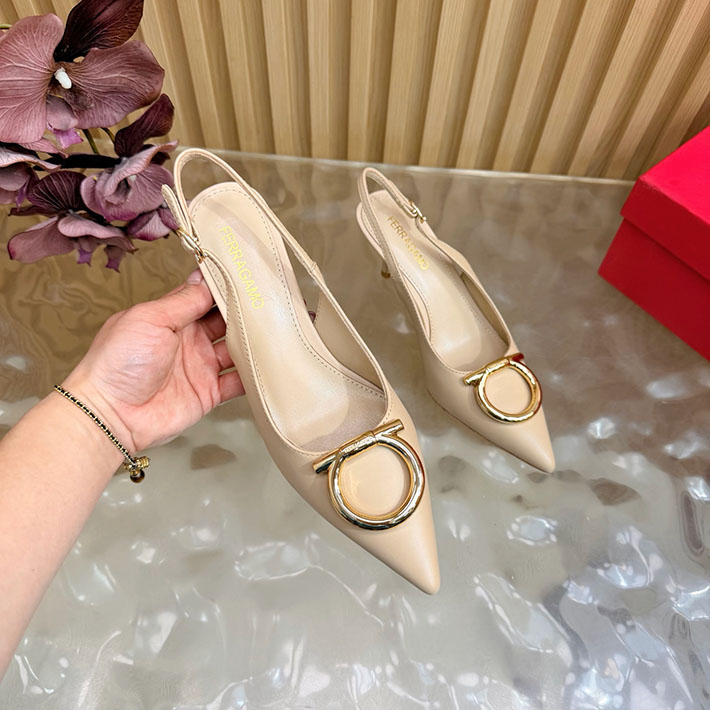最高級フェラガモスーパーコピー FERRAGAMO 2026新作 マキシ ガンチーニ バックル パンプス 2631346 フェラガモ 靴 セール - 画像 (3)