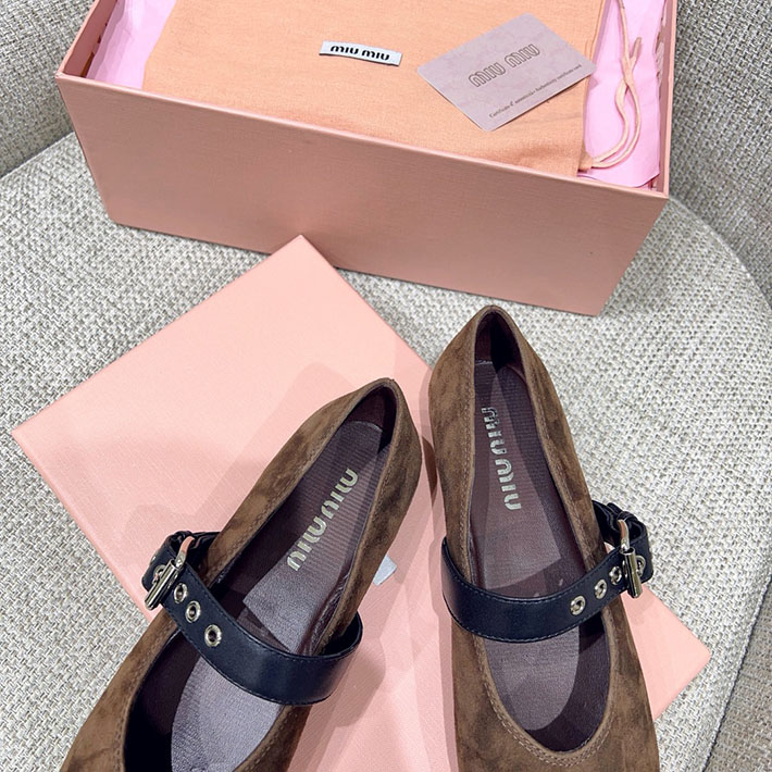 レディース ミュウミュウ MiuMiu 2026年 新作 レザー バレリーナフラットシューズ 2631372 miumiu バレリーナシューズ - 画像 (6)