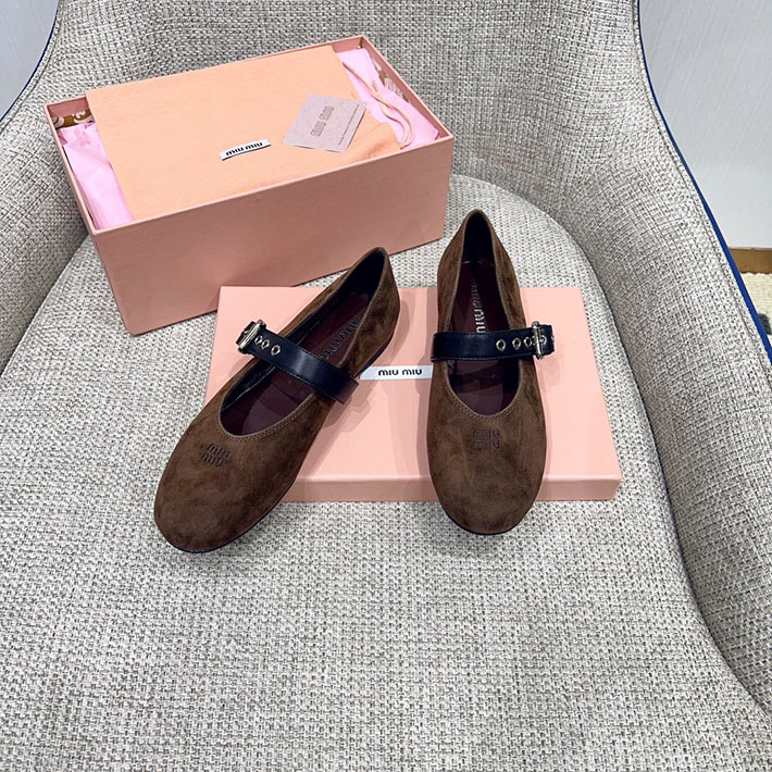 レディース ミュウミュウ MiuMiu 2026年 新作 レザー バレリーナフラットシューズ 2631372 miumiu バレリーナシューズ - 画像 (2)