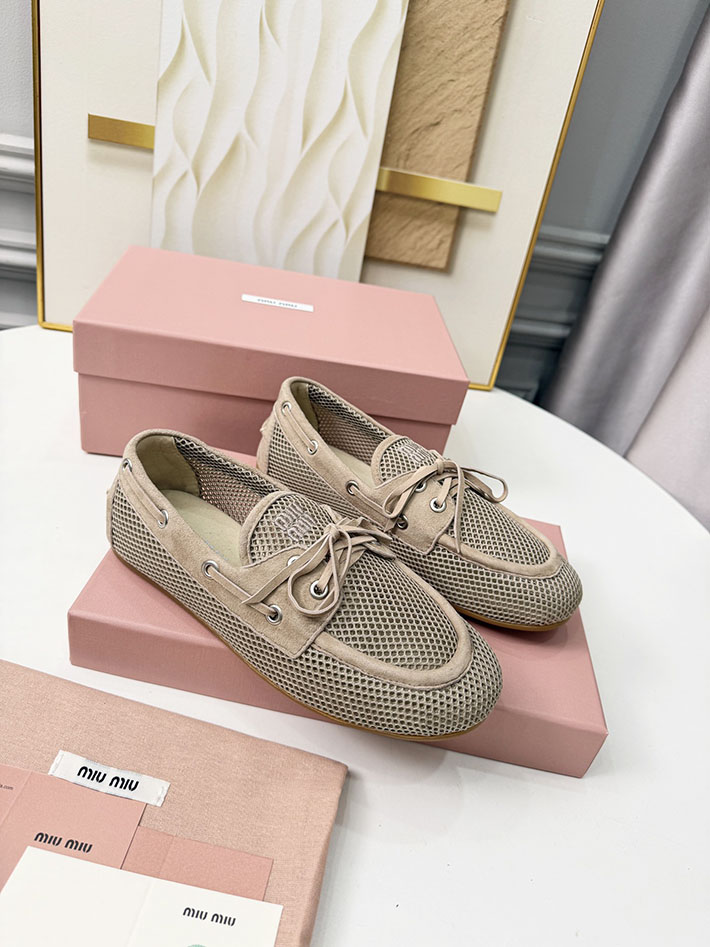 レディース ミュウミュウ MiuMiu 2026年 新作 メッシュxスエード デッキシューズ 靴 ブラウン 2631400 Miumiu アウトレット セール - 画像 (4)