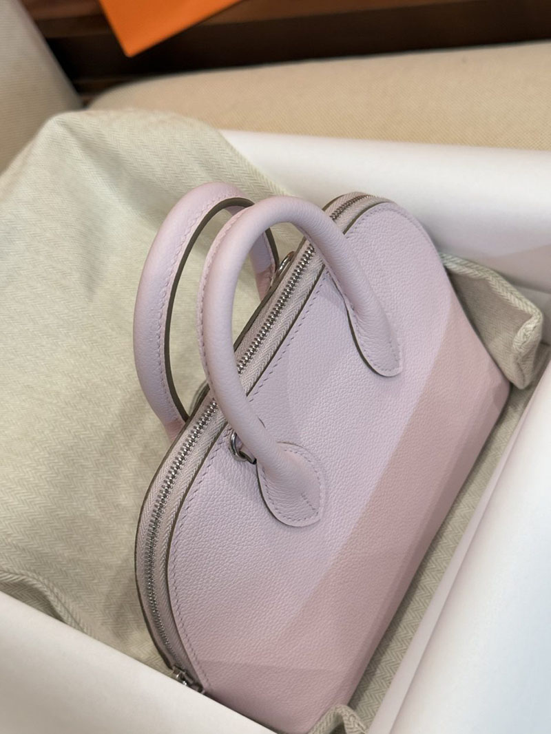 エルメス ボリードミニの通販 HERMES ボリード1923 ミニ モーヴペール エバーカラー シルバー金具 2631465 ボリード ミニ 風 - 画像 (8)