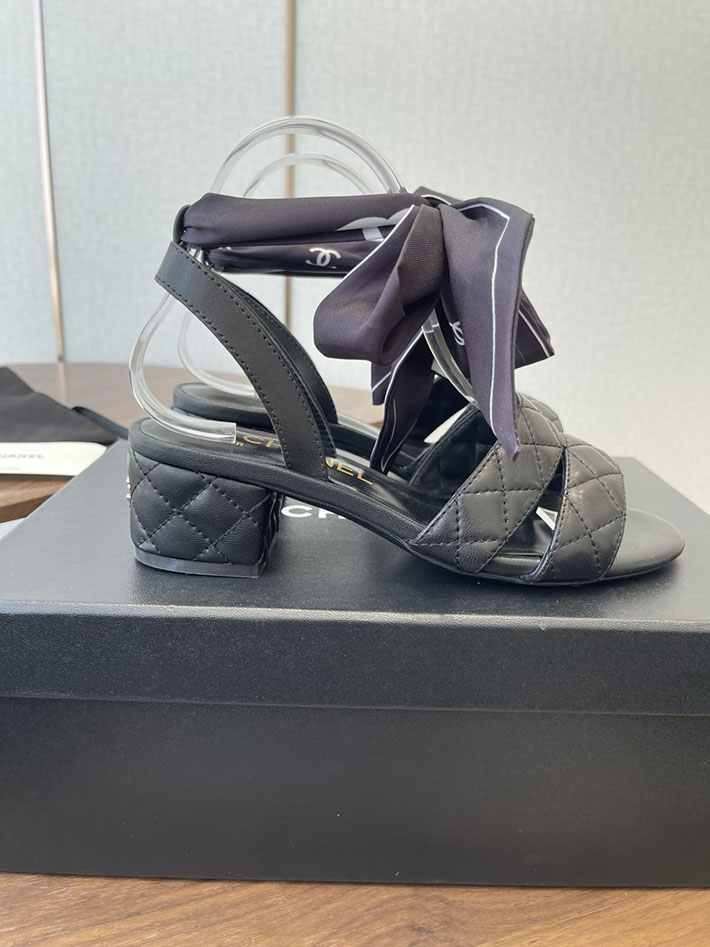 最高級シャネルスーパーコピー CHANEL 2026年春夏 新作 サンダル 靴 レディース ブラック 2630560 レディース シャネル サンダル - 画像 (3)