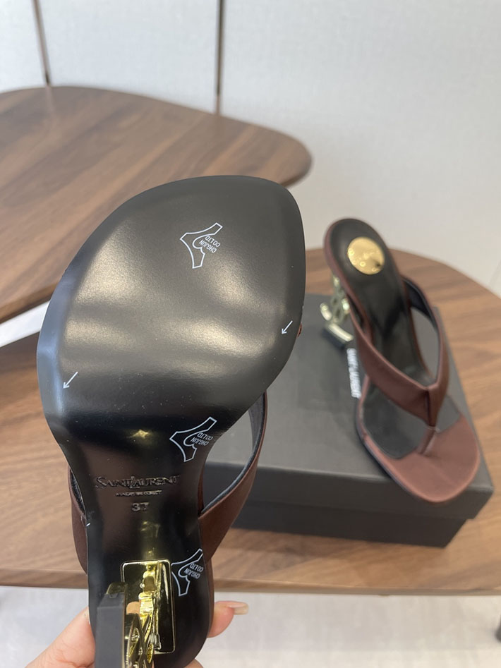 最高級サンローランスーパーコピー YSL 2026年春夏 新作 オピウム ミュール サテンクレープ ブラウン 2630597 サンローラン 靴 レディース - 画像 (4)