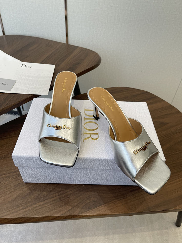 最高級ディオールスーパーコピー Dior 2026年春夏 新作 サンダル スリッパ シューズ ミュール シルバー 2630601 ディオール サンダル レディース - 画像 (9)