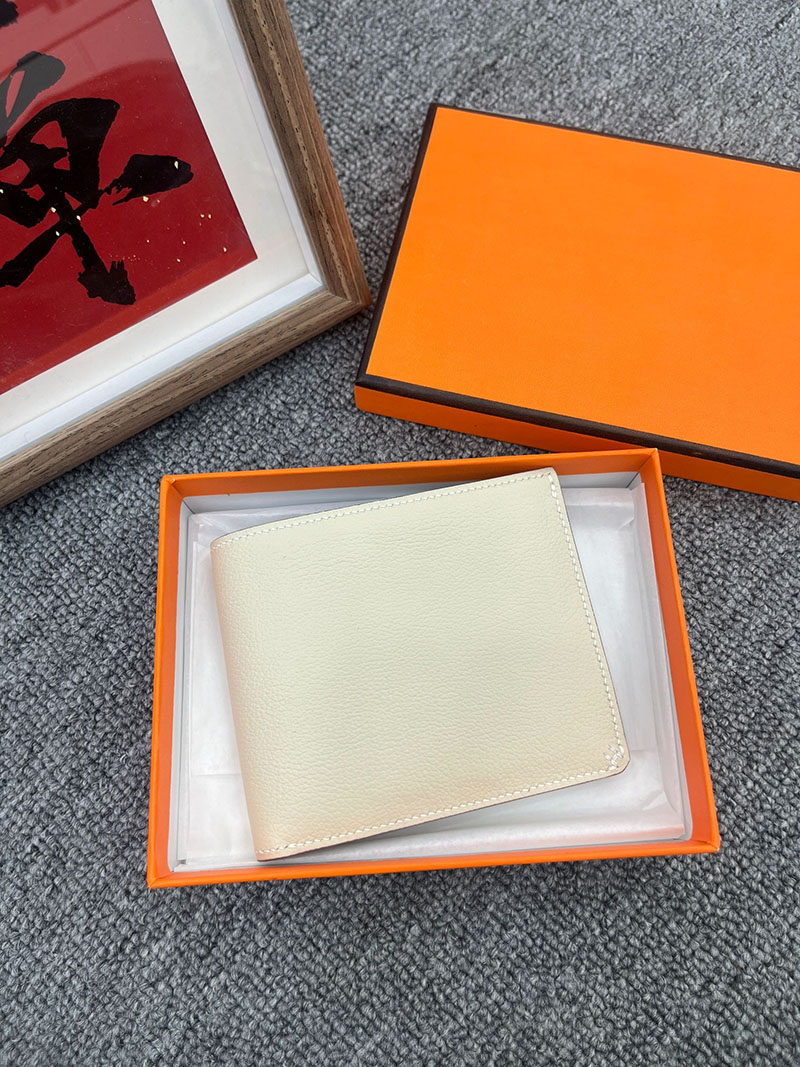 エルメス ミニ 財布 新作