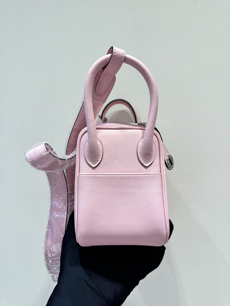エルメス リンディミニの通販 HERMES ミニリンディ モーヴシルベストル スイフト シルバー金具 H085955CKX9 エルメス リンディ ミニ 定価 - 画像 (6)