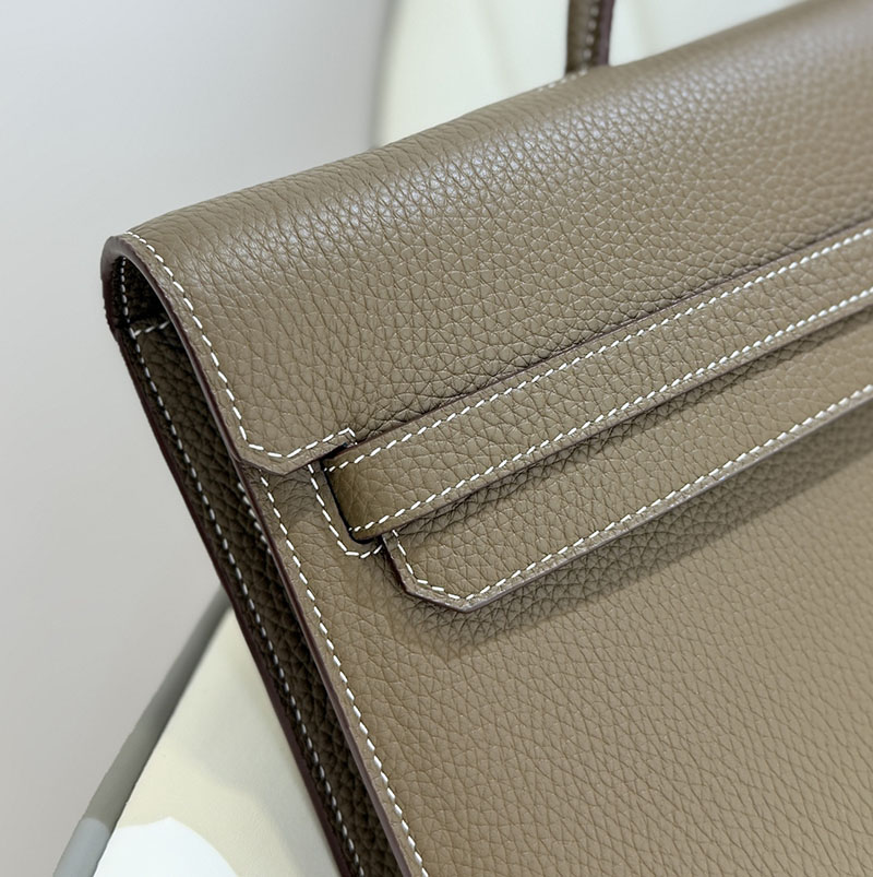 エルメス ケリーデペッシュ 36の通販 HERMES ケリーデペッシュ36 エトゥープ トゴ シルバー金具 H078392CK18 エルメス メンズバッグ 人気 - 画像 (7)