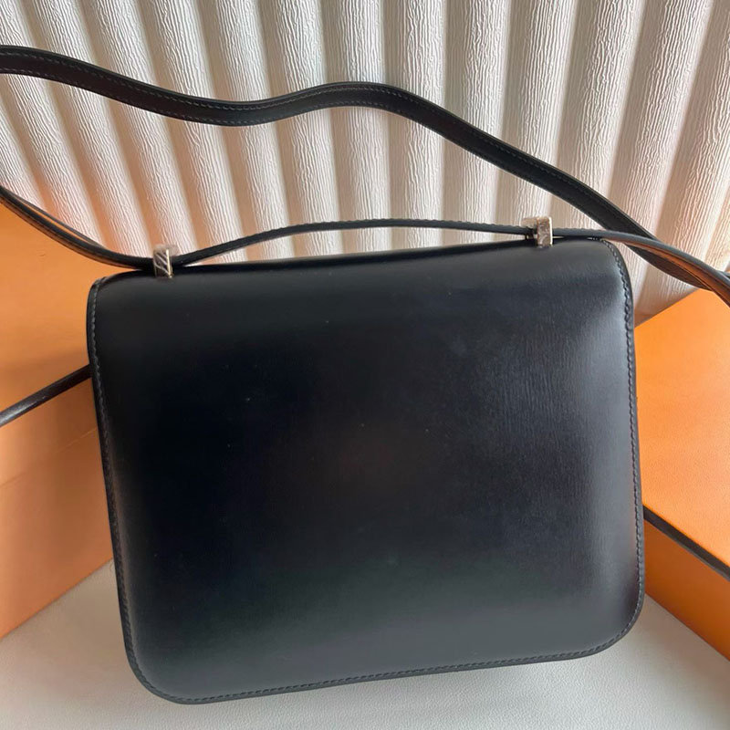 エルメス コンスタンスの通販 HERMES コンスタンス3 ミニ 黒 ブラック ボックスカーフ ローズゴールド金具 H056341CD89 コンスタンス 3 ミニ 定価 - 画像 (8)