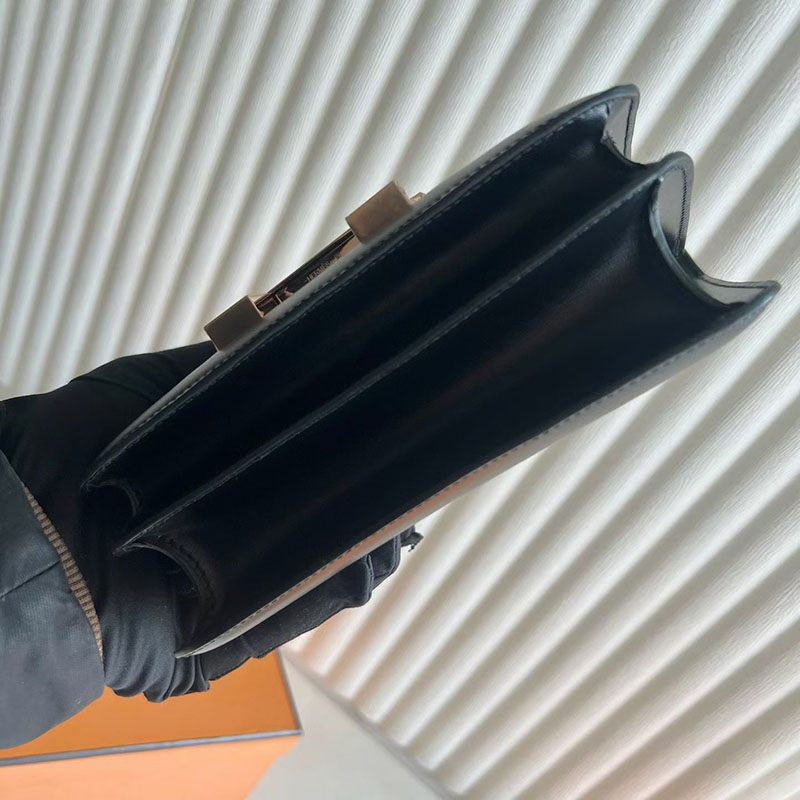 エルメス コンスタンスの通販 HERMES コンスタンス3 ミニ 黒 ブラック ボックスカーフ ローズゴールド金具 H056341CD89 コンスタンス 3 ミニ 定価 - 画像 (5)