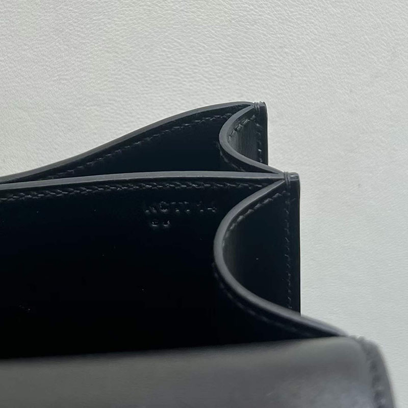 エルメス コンスタンスの通販 HERMES コンスタンス3 ミニ 黒 ブラック ボックスカーフ ローズゴールド金具 H056341CD89 コンスタンス 3 ミニ 定価 - 画像 (4)