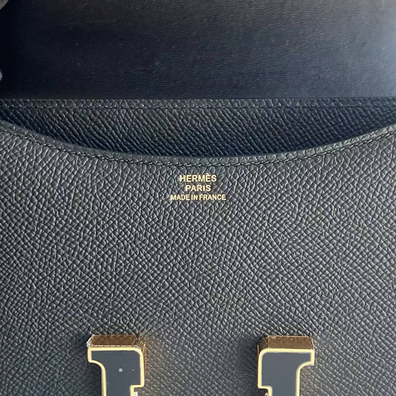 エルメス コンスタンスの通販 HERMES コンスタンス3 ミニ 黒 ブラック ヴォーエプソン ゴールド金具 H056341CP89 コンスタンス ミニ 値段 - 画像 (3)