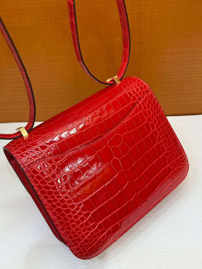 エルメス コンスタンスの通販 HERMES コンスタンス3 ミニ ブレイズ クロコダイル ゴールド金具 H056342CC95 エルメス クロコ コンスタンス - 画像 (8)