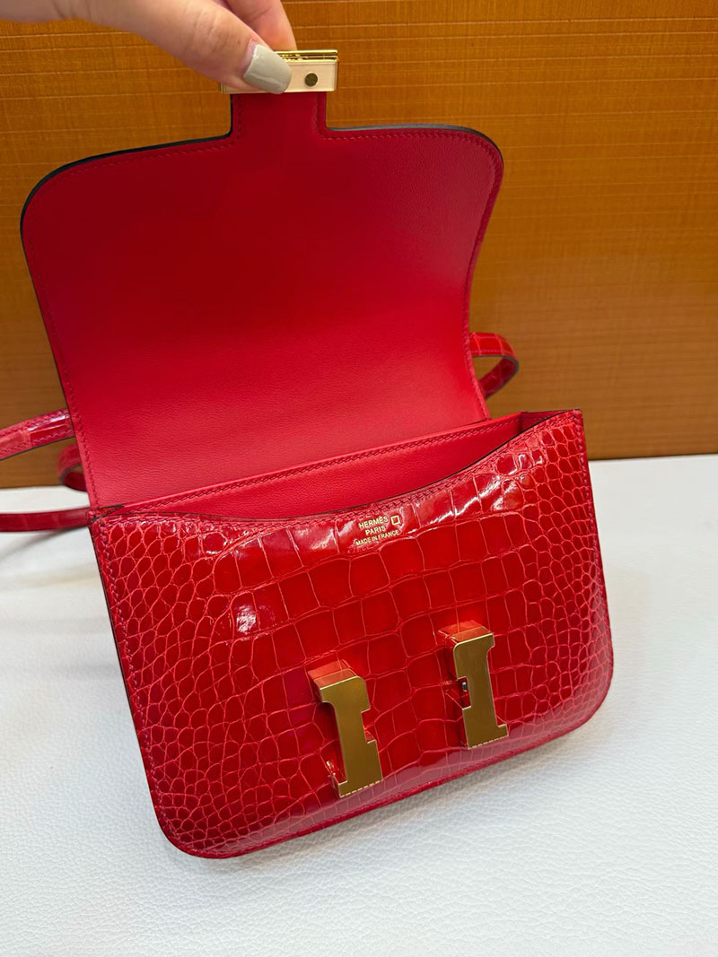 エルメス コンスタンスの通販 HERMES コンスタンス3 ミニ ブレイズ クロコダイル ゴールド金具 H056342CC95 エルメス クロコ コンスタンス - 画像 (7)