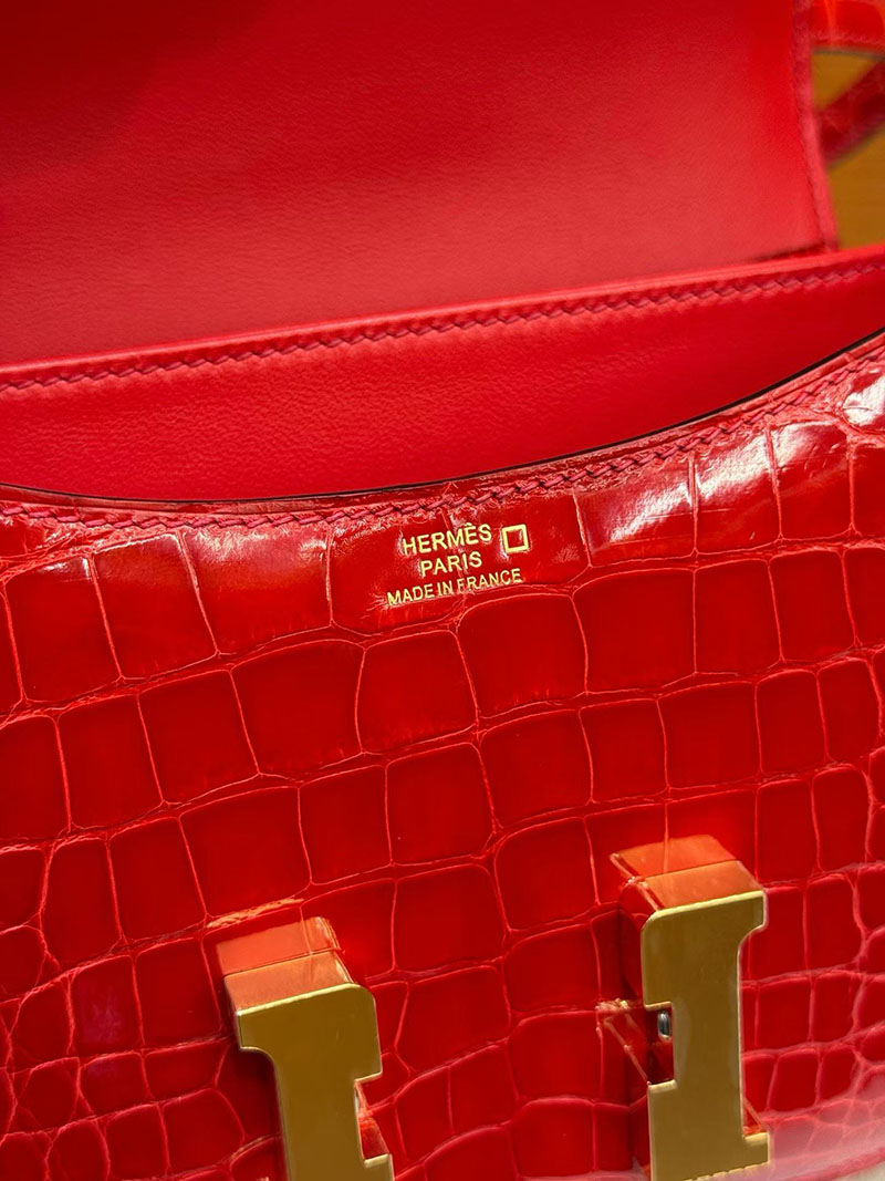 エルメス コンスタンスの通販 HERMES コンスタンス3 ミニ ブレイズ クロコダイル ゴールド金具 H056342CC95 エルメス クロコ コンスタンス - 画像 (6)