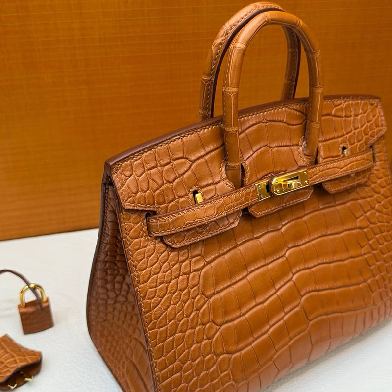 エルメス バーキン20の通販 HERMES バーキン 20 セリエ ゴールド クロコダイル ゴールド金具 H084534CC37 エルメス クロコダイル バーキン - 画像 (8)