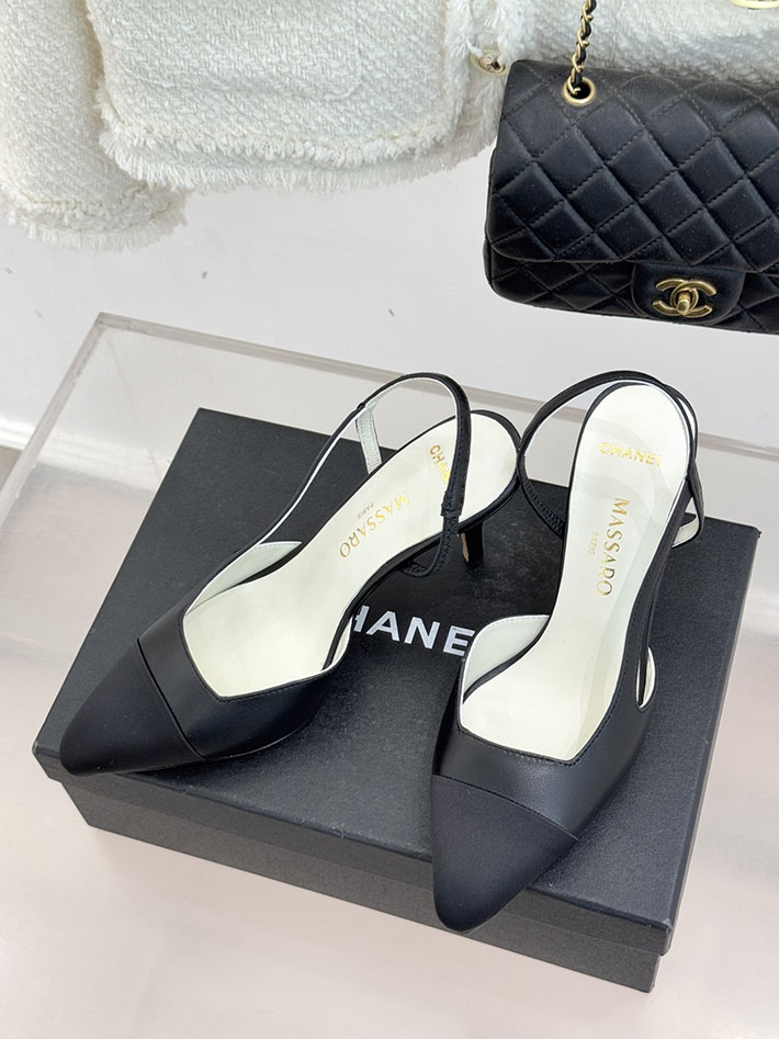 シャネル スリングバック