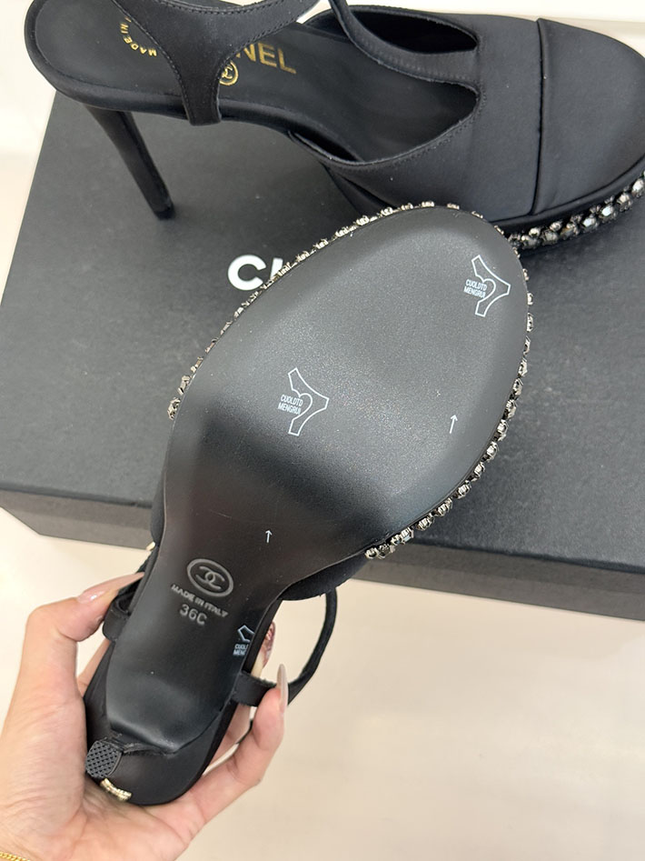 最高級シャネルスーパーコピー CHANEL 2026新作 ココマーク スリングバック シューズ パンプス 靴 ブラック 2630868 シャネル パンプス 黒 - 画像 (3)