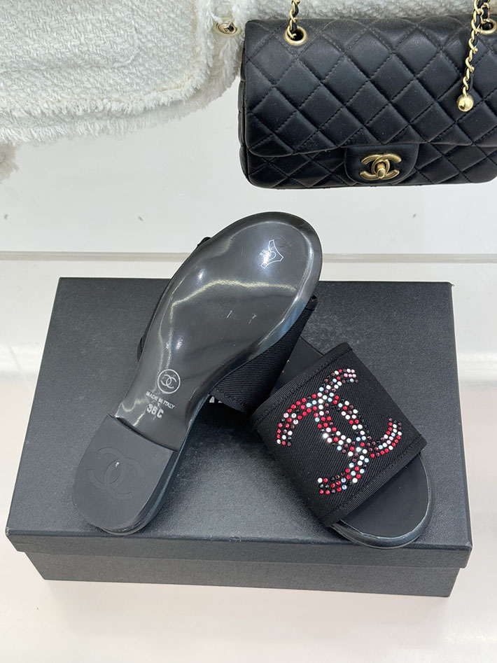 最高級シャネルスーパーコピー CHANEL ココマーク サンダル ミュール ヒール レザー 靴 ブラック 2630897 レディース サンダル おしゃれ - 画像 (3)