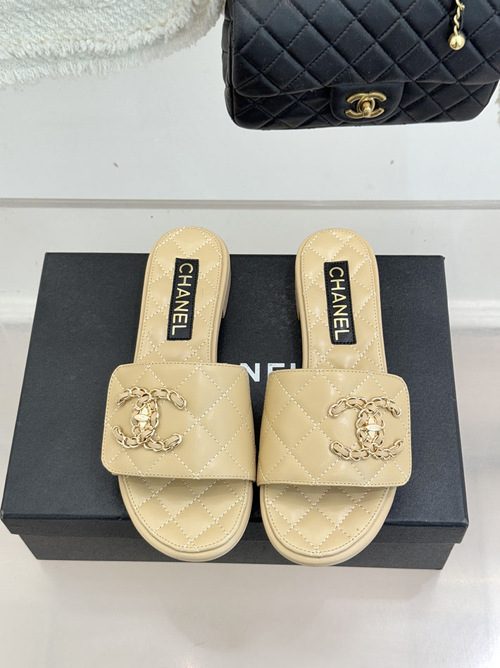 最高級シャネルスーパーコピー CHANEL ココマーク キルティング レザー ミュール サンダル ベージュ 2630915 シャネル サンダル 安い - 画像 (7)