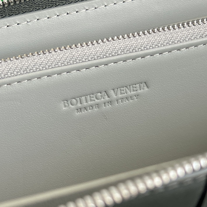 最高級ボッテガコピー Bottega Veneta カセット ジップアラウンドウォレット ピックル 649607VBWD23293 ボッテガ ヴェネタ 財布 二つ折り - 画像 (4)