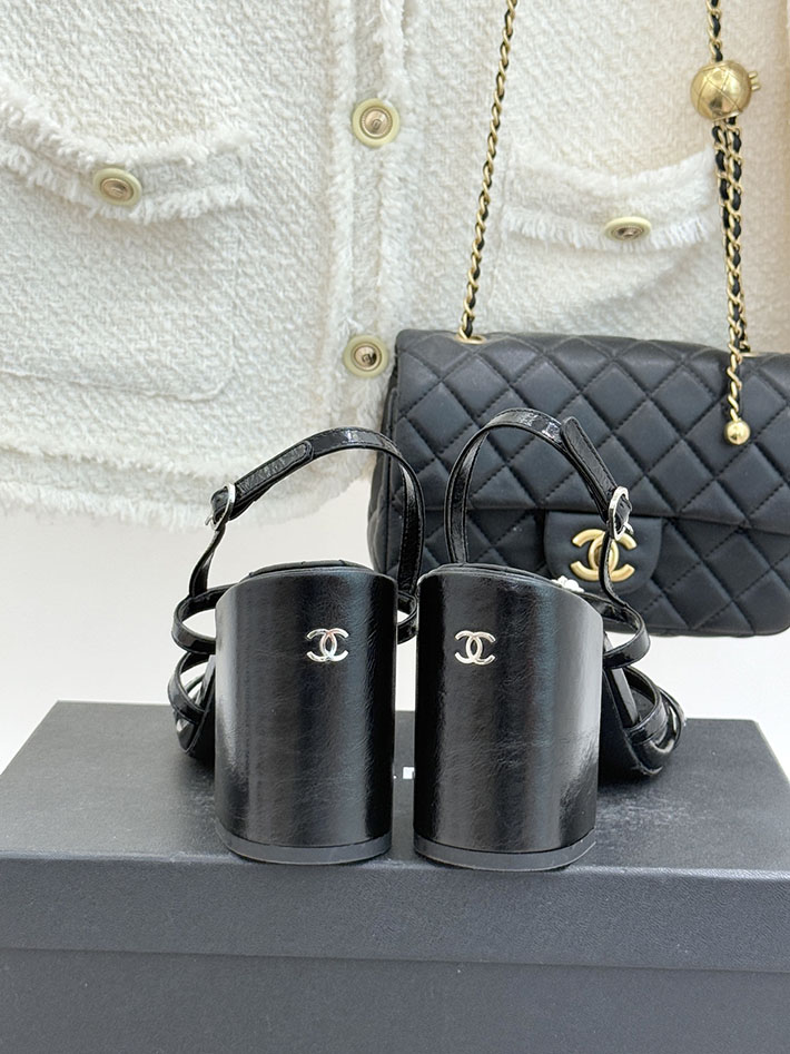 最高級シャネルスーパーコピー CHANEL サンダル 2026年 新作 95mm ラミネート ラムスキン ブラック 2630959 シャネル サンダル 安い - 画像 (5)