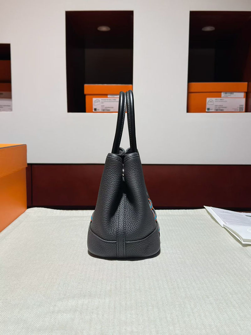 エルメスバッグの通販 HERMES ネオ・ガーデン・ブルティ23 黒/ブルー トゴ/スイフト シルバー金具 H087974CKAC ネオガーデン ブルティ23 - 画像 (10)