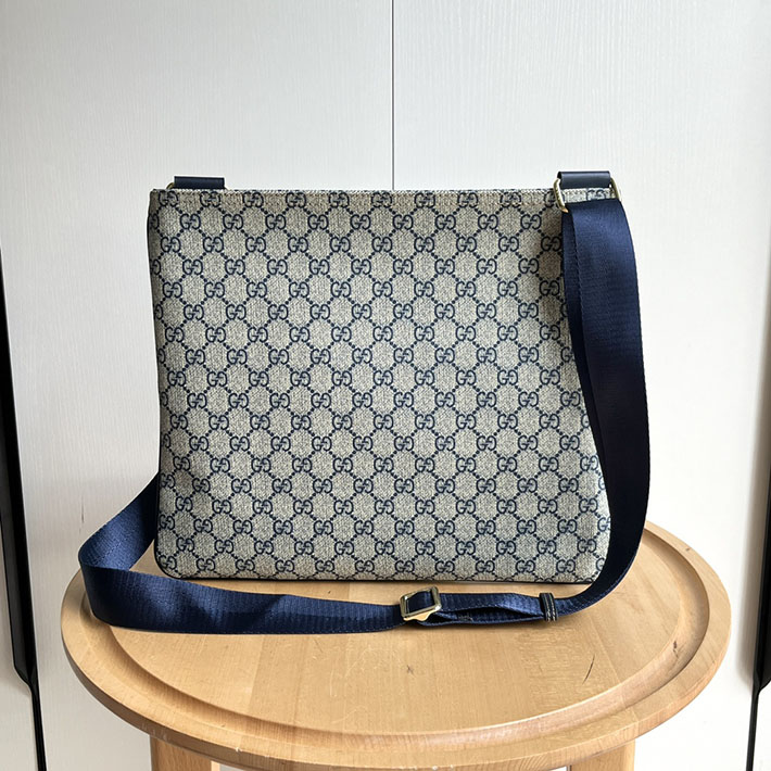 グッチ直営アウトレット店 GUCCI GGインプリメ クロスボディ ショルダーバッグ 斜め掛け マチなし PVC ベージュ&ブルー 2632157 GUCCI ビジネスバッグ メンズ - 画像 (7)