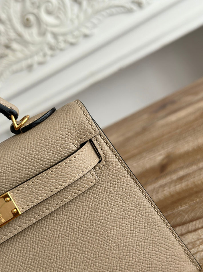 エルメス ショルダーバッグの定価 HERMES ケリーミニ2 トレンチ ヴォーエプソン ゴールド金具 H073663CCS2 ミニケリー 風 バッグ - 画像 (6)