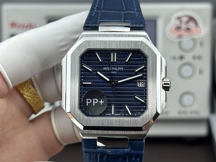 パテック フィリップ キュビタス 価格