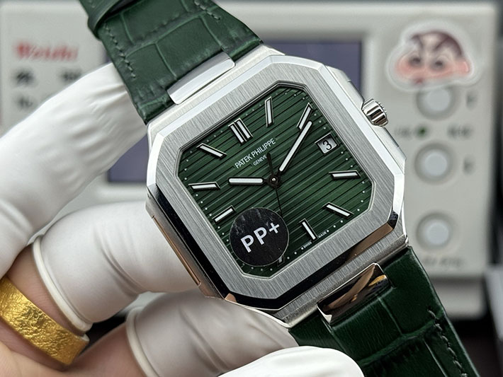 最高級パテックフィリップスーパーコピー PATEK PHILIPPE キュビタス 新作 ホワイトゴールド カーキ 2632442 パテック フィリップ 時計 値段 - 画像 (10)