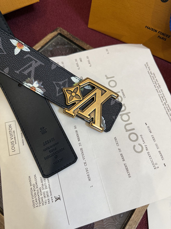 最高級ルイヴィトンスーパーコピー ベルト・LV イニシャル モノグラム・フラワー 40MM リバーシブル 2632528 ルイヴィトンコピー商品 - 画像 (5)