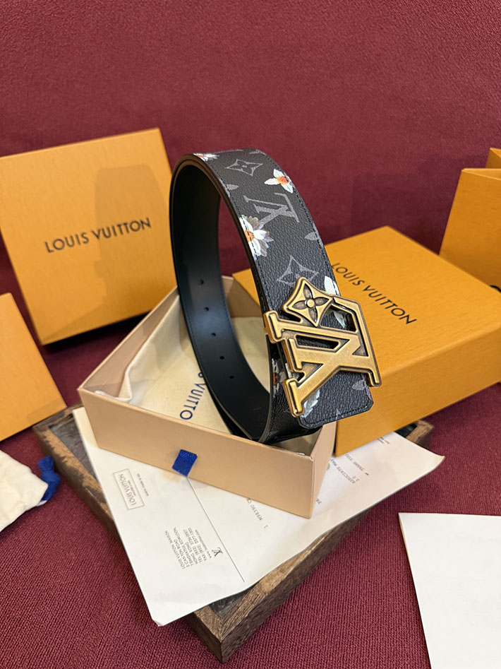 最高級ルイヴィトンスーパーコピー ベルト・LV イニシャル モノグラム・フラワー 40MM リバーシブル 2632528 ルイヴィトンコピー商品 - 画像 (3)