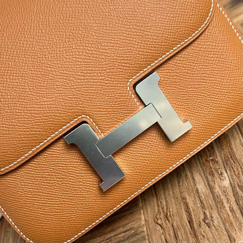 エルメスコピー通販 HERMES コンスタンス3 ミニ ゴールド ヴォーエプソン シルバー金具 H056341CK37 レディース エルメス ショルダーバッグ - 画像 (9)