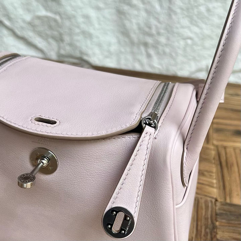 エルメス リンディミニの通販 HERMES ミニリンディ モーヴペール ゴールド スイフト シルバー金具 H085955CK09 エルメス ピンク 人気色 - 画像 (9)