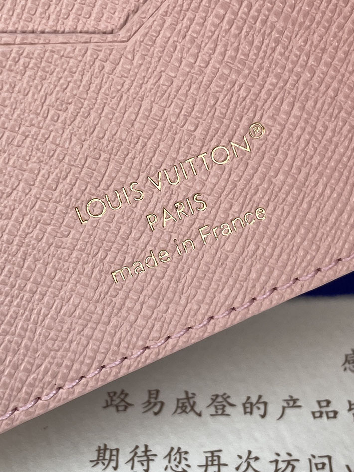 最高級ルイヴィトンスーパーコピー LV パスポートカバー クーヴェルテュール・パスポール LVスタンプ ブルー 2634175 ルイヴィトン パスポートカバー - 画像 (4)