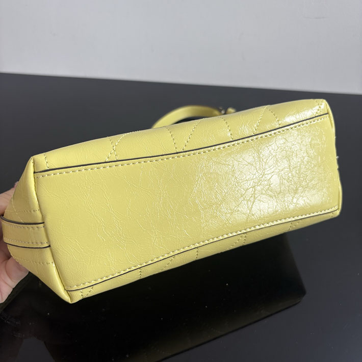 コーチ バッグ アウトレット COACH ケイトリン ショルダー バッグ・キルティング ソフト イエロー CDZ88 IMPM2 コーチ バッグ ショルダー - 画像 (4)