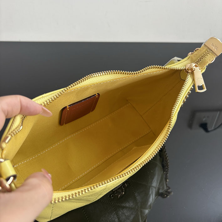 コーチ バッグ アウトレット COACH ケイトリン ショルダー バッグ・キルティング ソフト イエロー CDZ88 IMPM2 コーチ バッグ ショルダー - 画像 (3)