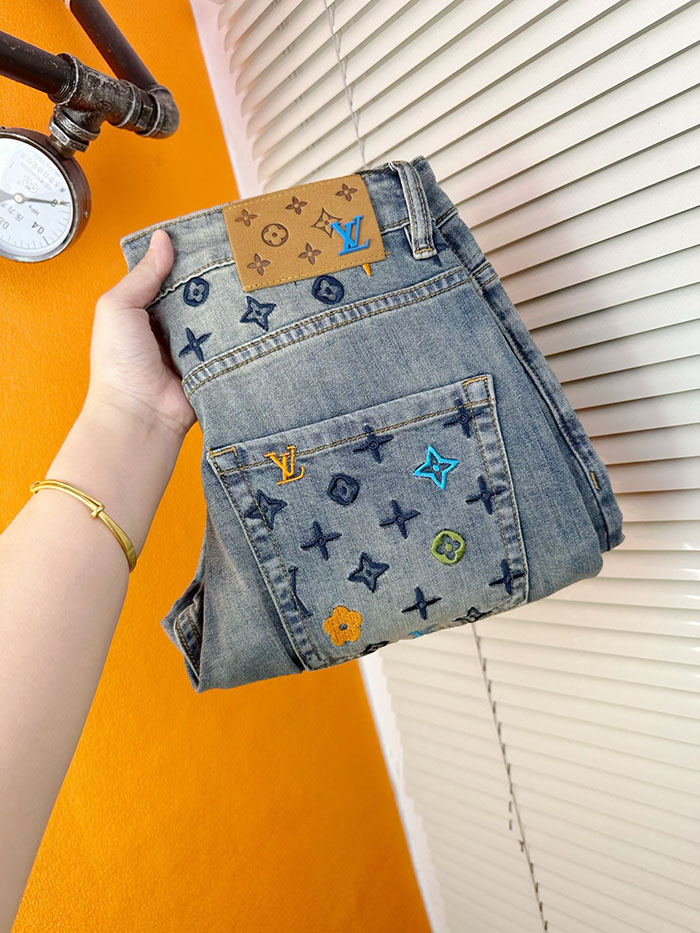 最高級ルイヴィトンスーパーコピー Louis Vuitton 2026年夏新作 メンズカジュアルデニムショーツ clothes202600563 ルイ・ヴィトン メンズ デニムショーツ - 画像 (9)