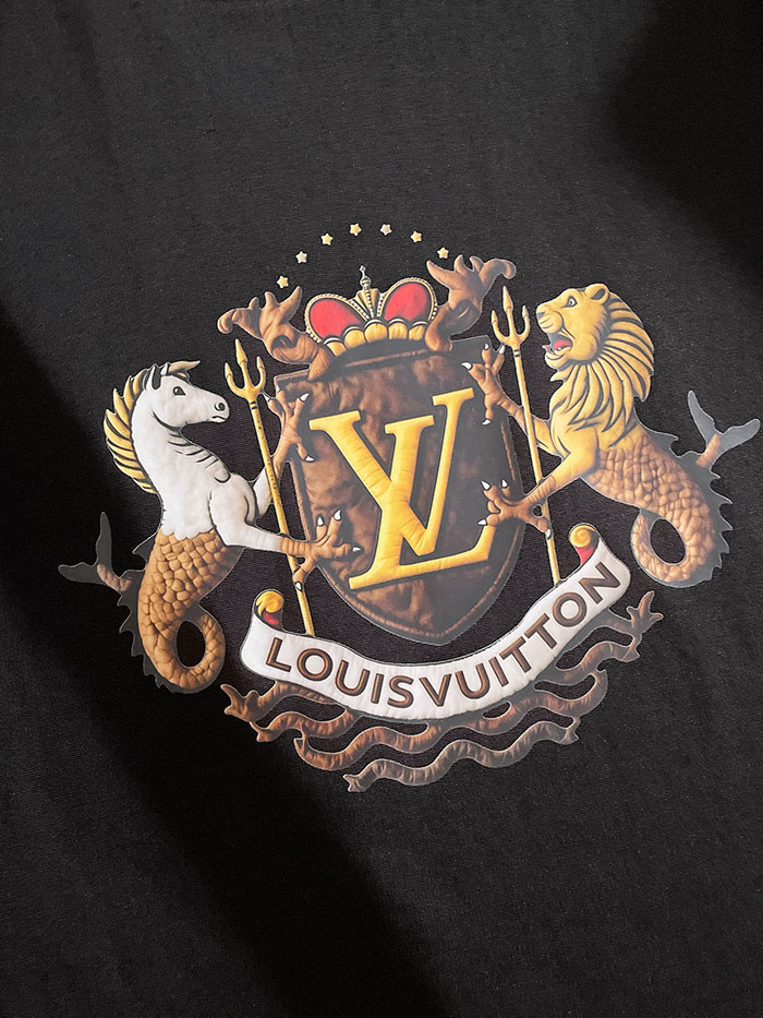 最高級ルイヴィトンスーパーコピー Louis Vuitton 2026年春夏新作 マーセライズドコットン半袖Tシャツ clothes202600645 ルイヴィトン 黒Tシャツ 新作 - 画像 (7)
