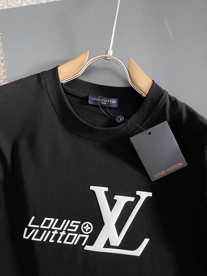 最高級ルイヴィトンスーパーコピー Louis Vuitton 2026年春夏新作:ピュアコットン クルーネック 半袖Tシャツ clothes202600647 ルイヴィトン メンズ 純綿 Tシャツ 黒 - 画像 (10)