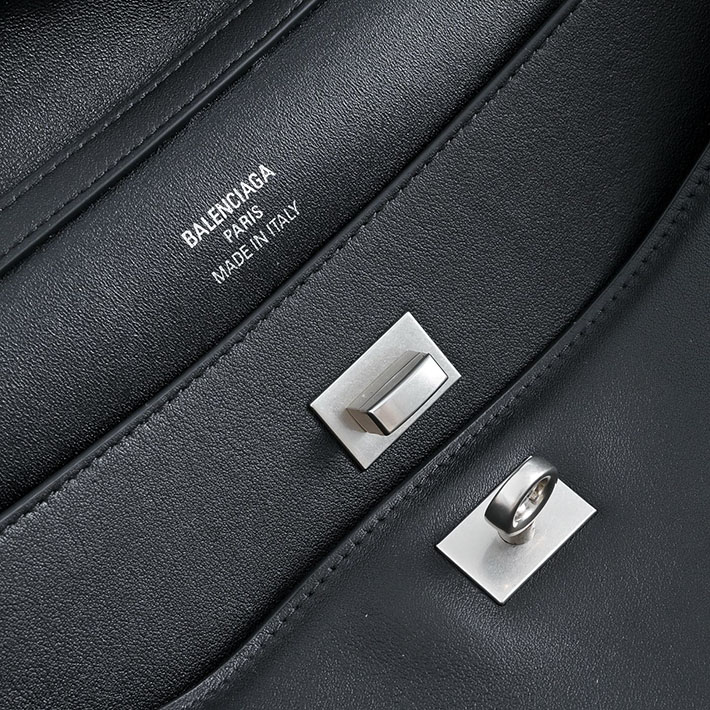 バレンシアガ バッグ 人気 レディース BALENCIAGA Rodeo ハンドバッグ ラージ ブラック 7897442AA4U1000 バレンシアガ アウトレット商品 - 画像 (7)
