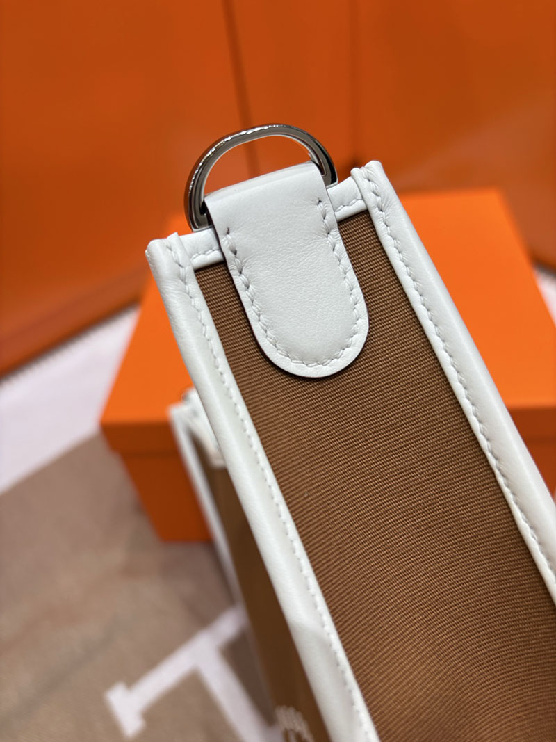 エルメス エヴリンの通販 HERMES エヴリン 29 PM ホワイト×ブラウン トワルアッシュ/トゴ シルバー金具 2633962 エルメス ショルダーバッグ エブリン - 画像 (6)