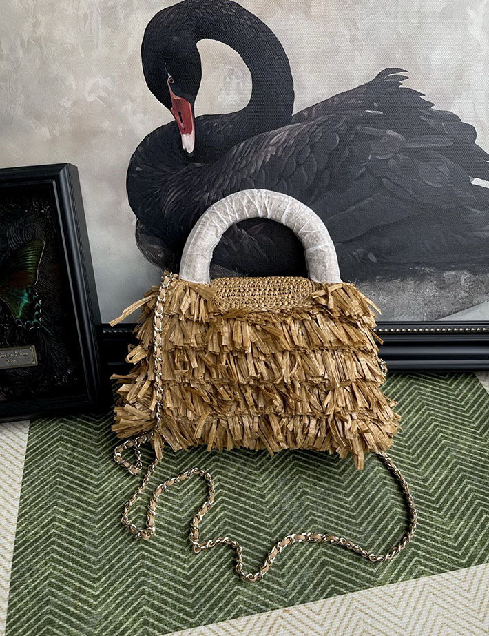 最高級シャネルスーパーコピー CHANEL 2026新作 ミニ ショッピング バッグ ダークベージュ AS4416-B23791-U5552 シャネルバッグ 人気ランキング - 画像 (8)