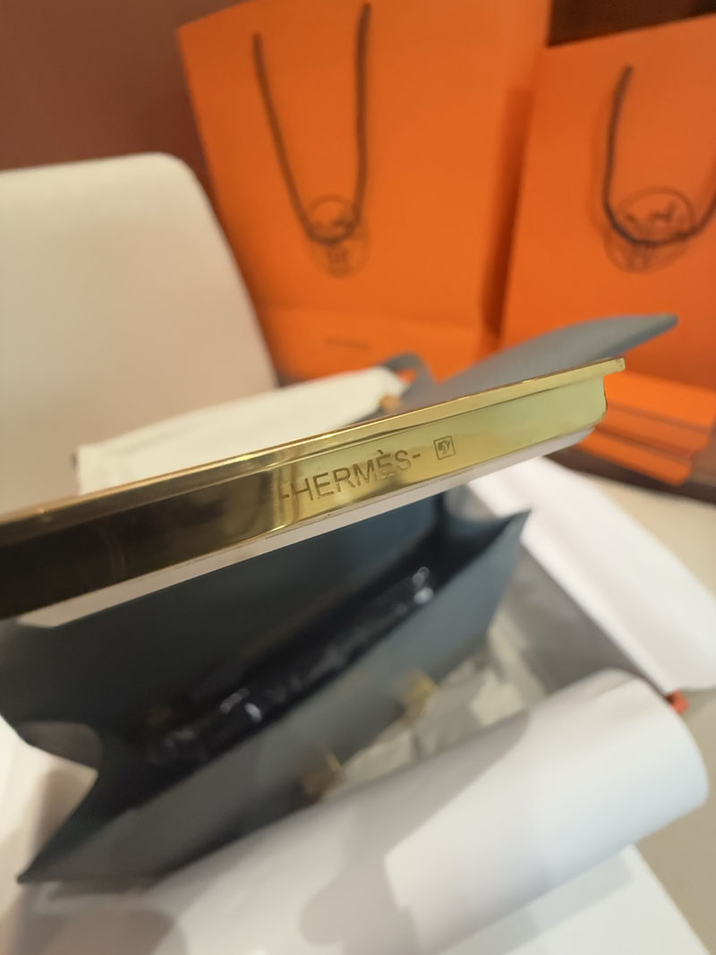 エルメスコピー通販 HERMES コンスタンス 24 ミロワール ヴェールアマンド ヴォーエプソン ゴールド金具 H075195CC63 エルメス ショルダーバッグ 公式 - 画像 (9)
