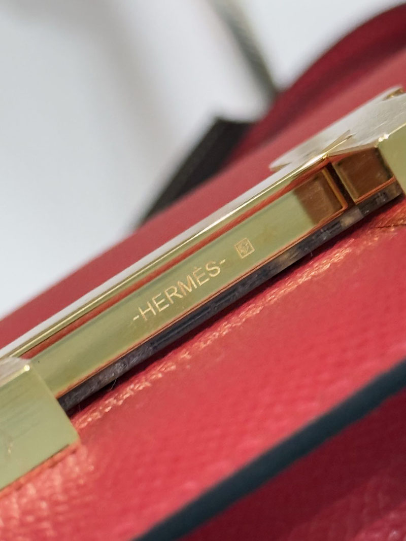 エルメスコピー通販 HERMES コンスタンス3 ミニ ルージュカザック ヴォーエプソン ゴールド金具 H056341CCQ5 エルメス コンスタンスミニ 定価 - 画像 (7)
