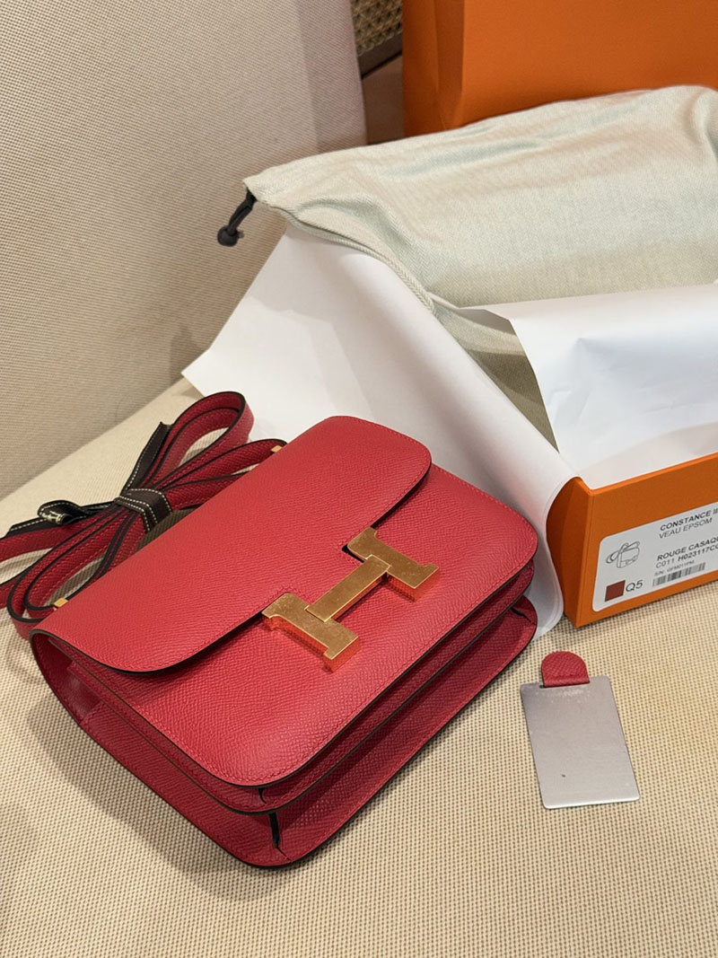 エルメスコピー通販 HERMES コンスタンス3 ミニ ルージュカザック ヴォーエプソン ゴールド金具 H056341CCQ5 エルメス コンスタンスミニ 定価 - 画像 (3)