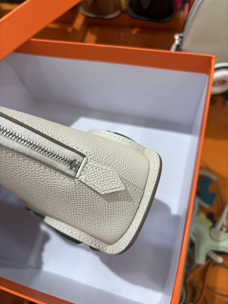 エルメスコピー通販 HERMES ボリードオンホイールズ ミニ ナタ ヴォーエプソン シルバー金具 2634718 ボリード オン ホイールズ - 画像 (4)