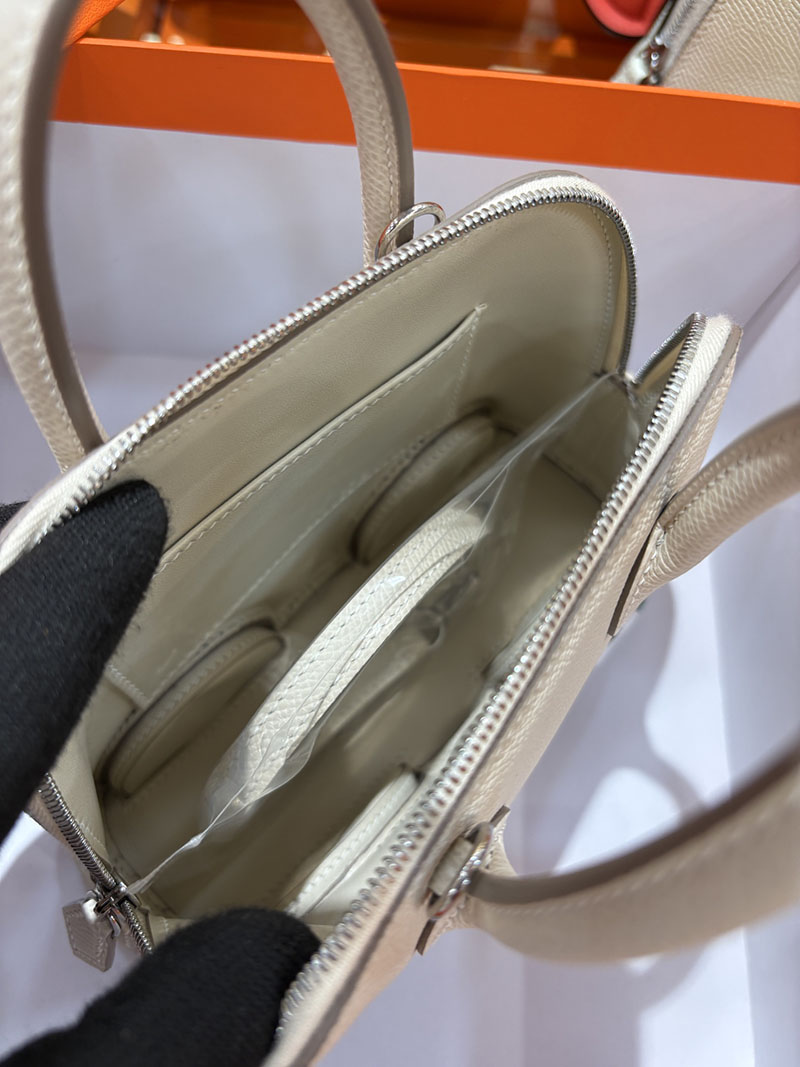 エルメスコピー通販 HERMES ボリードオンホイールズ ミニ ナタ ヴォーエプソン シルバー金具 2634718 ボリード オン ホイールズ - 画像 (2)